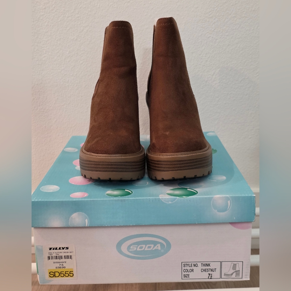 Soda Chestnut Suede Chelsea Platform Ankle Boots